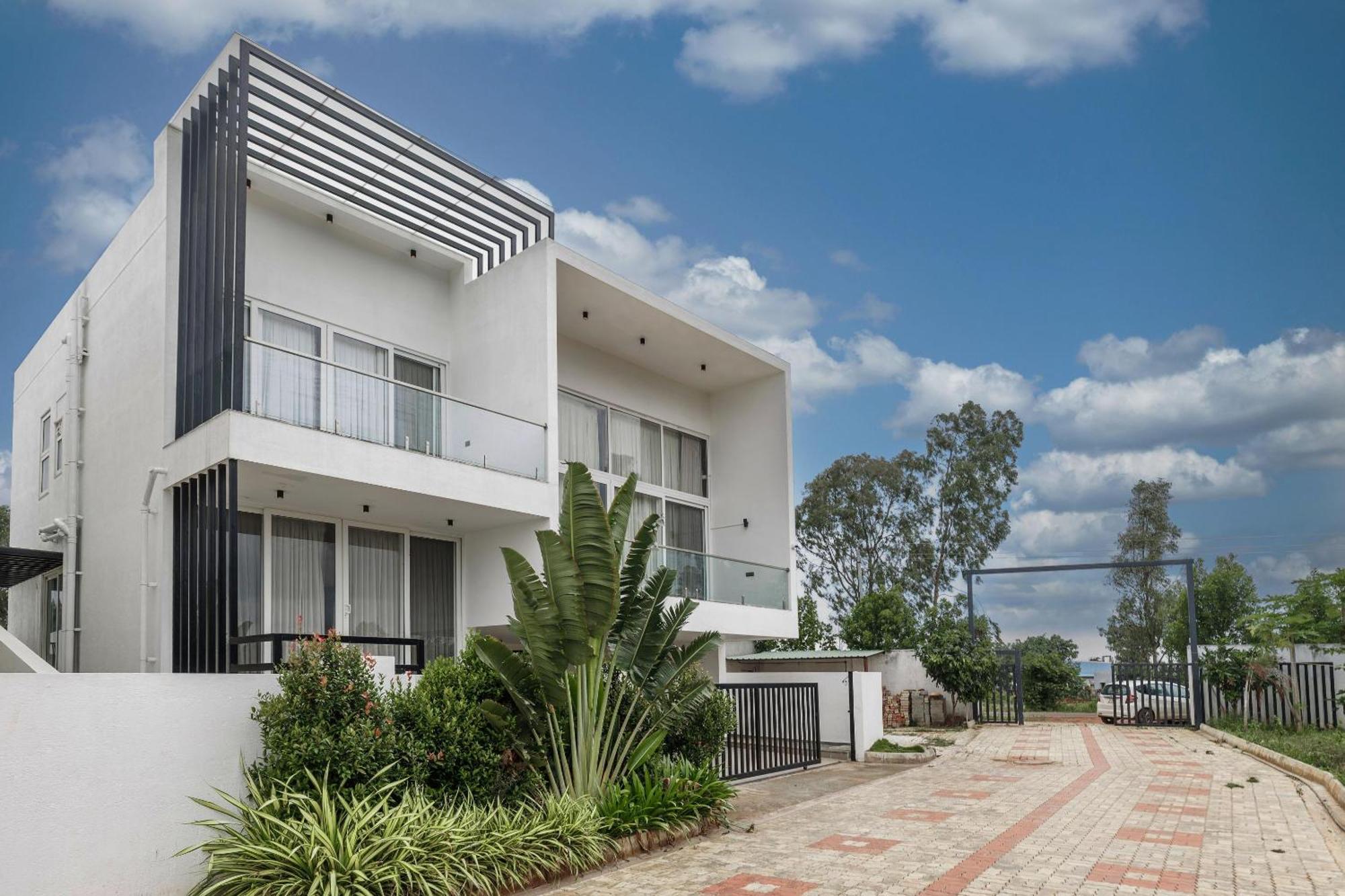 Celestial Sapphire Villa Pvt Pool Veg Food 4Bhk Dod Ballapur Exterior photo